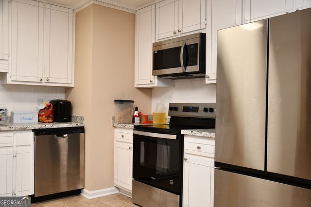 1070 S Ola Road, Mcdonough, GA 30252