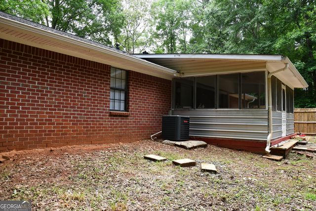 1070 S Ola Road, Mcdonough, GA 30252
