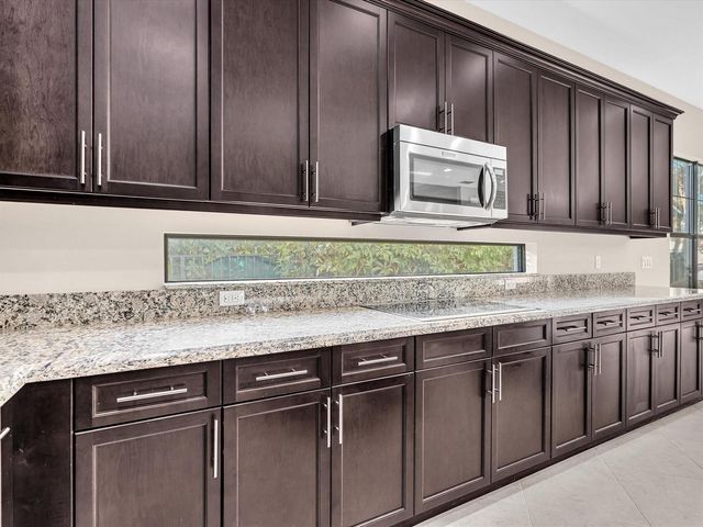 10630 SW 55th Street, Cooper City, FL 33328