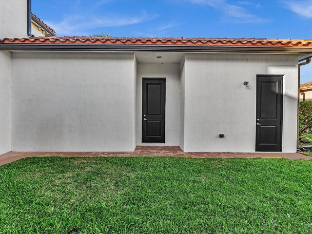 10630 SW 55th Street, Cooper City, FL 33328