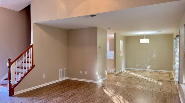 1450 FLATTAIL Run 1450, Lawrenceville, GA 30043
