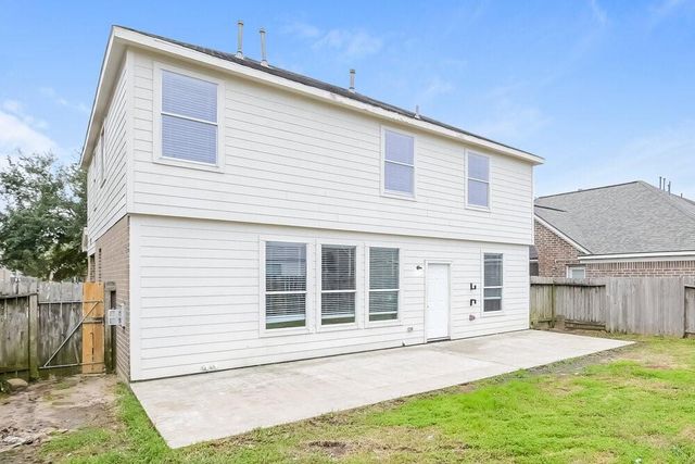 12151 Landsdown Ridge Way, Humble, TX 77346