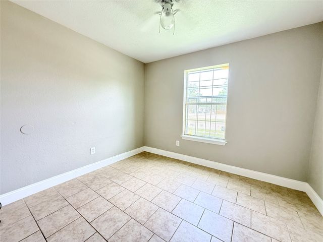 5200 Carol Avenue, Fort Worth, TX 76105