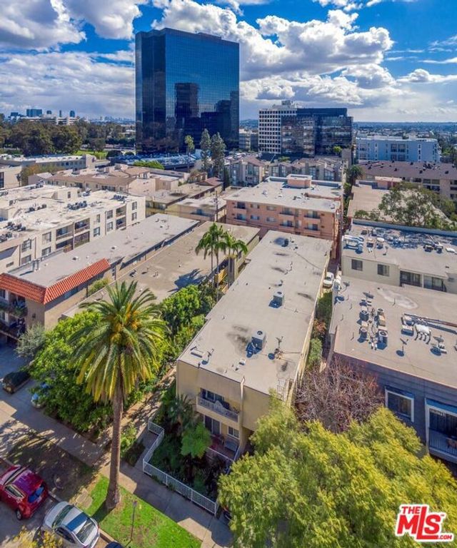 11652 Kiowa Avenue, Los Angeles, CA 90049 — photo 4