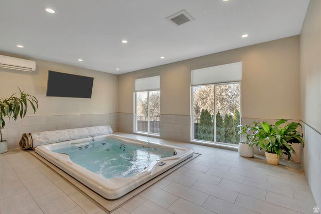 11 N TILLY CIR, Kaysville, UT 84037