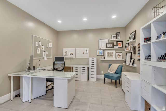 11 N TILLY CIR, Kaysville, UT 84037