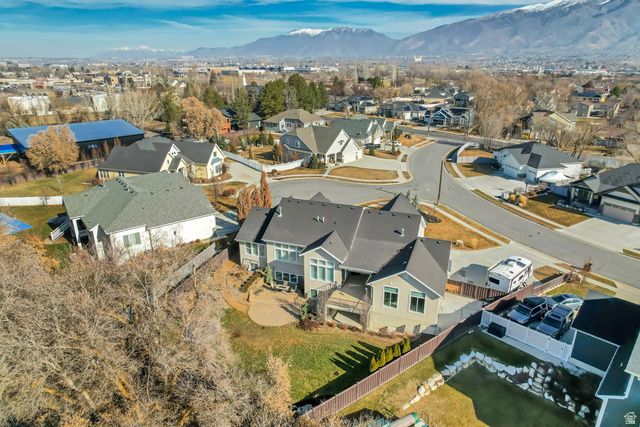 11 N TILLY CIR, Kaysville, UT 84037