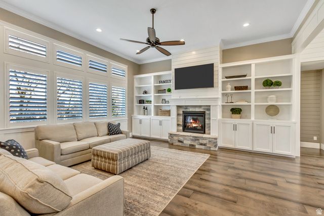 11 N TILLY CIR, Kaysville, UT 84037