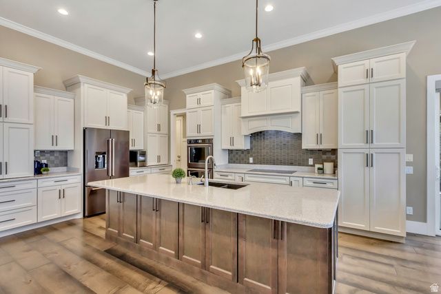 11 N TILLY CIR, Kaysville, UT 84037