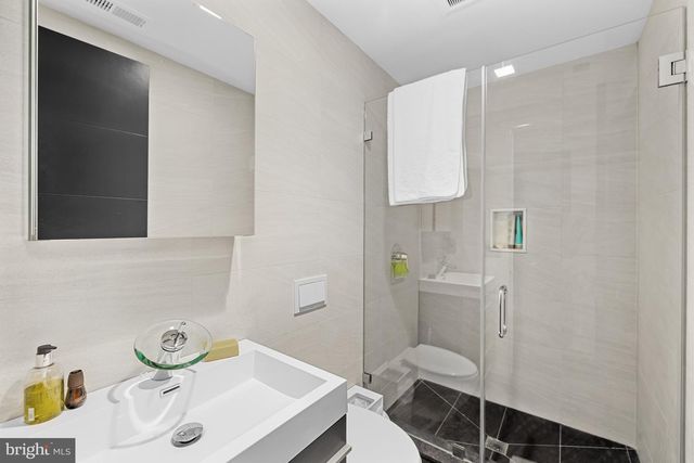 1412 34TH ST NW, Washington, DC 20007