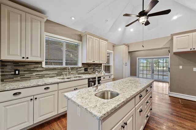 6733 Sylvan Road, Houston, TX 77023