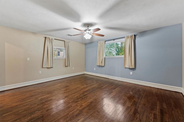 6733 Sylvan Road, Houston, TX 77023