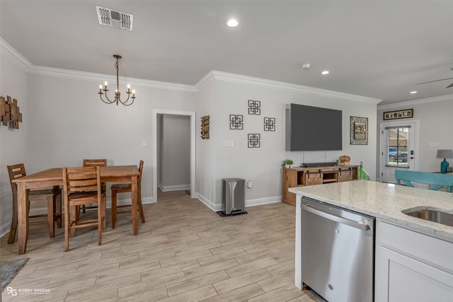 780 Crozier Drive, Bossier City, LA 71111