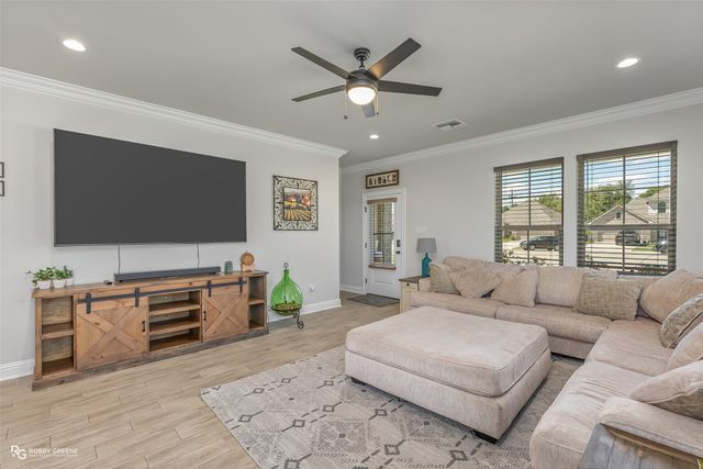 780 Crozier Drive, Bossier City, LA 71111