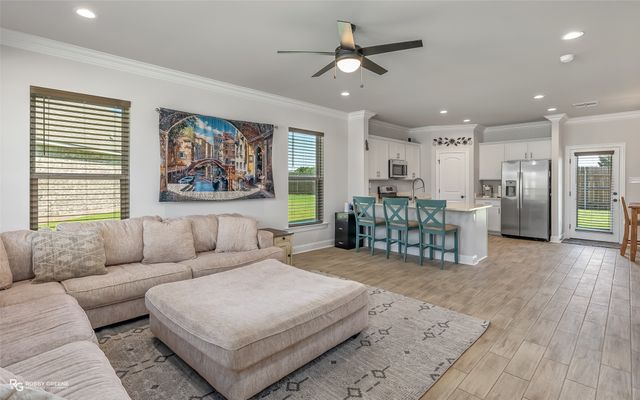 780 Crozier Drive, Bossier City, LA 71111