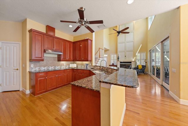 707 LANSDEN COURT, Tarpon Springs, FL 34689