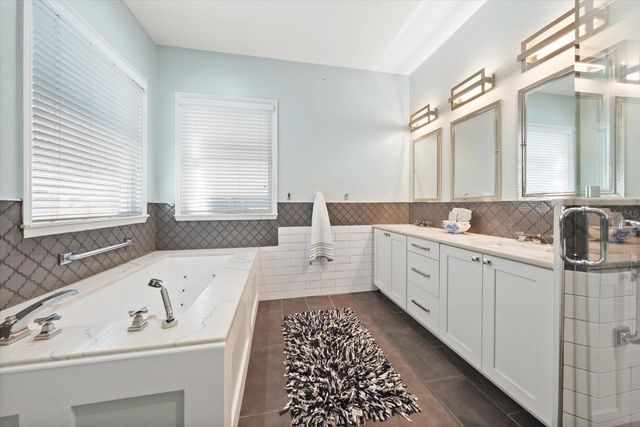 707 LANSDEN COURT, Tarpon Springs, FL 34689