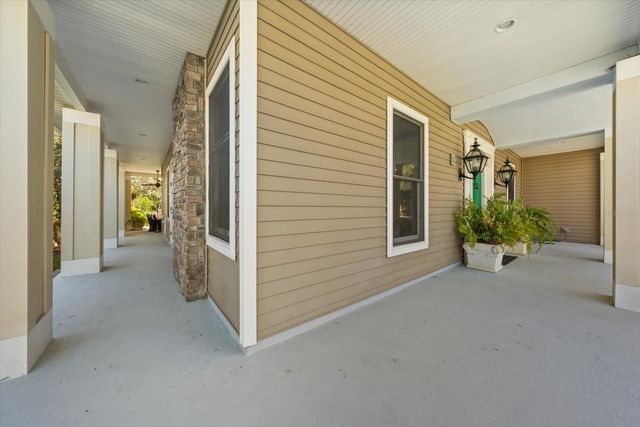 707 LANSDEN COURT, Tarpon Springs, FL 34689