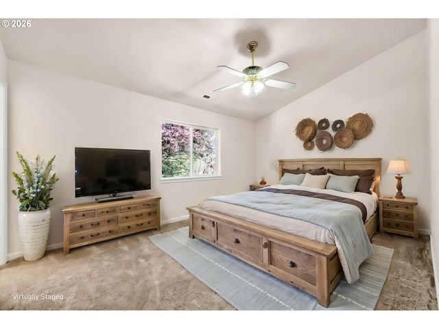 585 DUBLIN Ave, Eugene, OR 97404