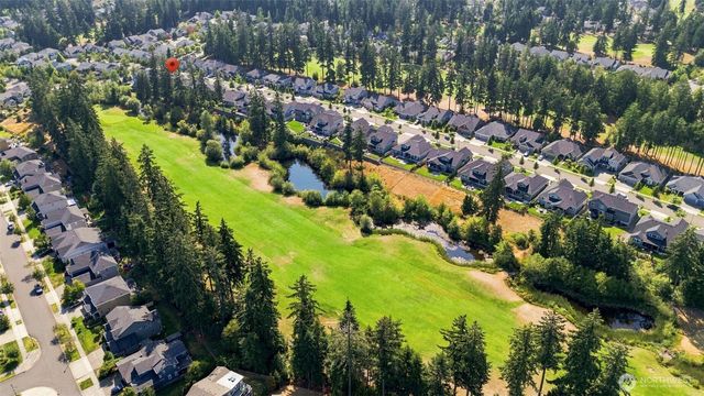 4212 Caddyshack Drive NE, Lacey, WA 98516