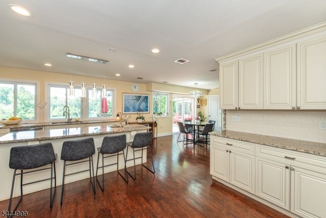 146 Lakewood Dr, Denville Twp., NJ 07046