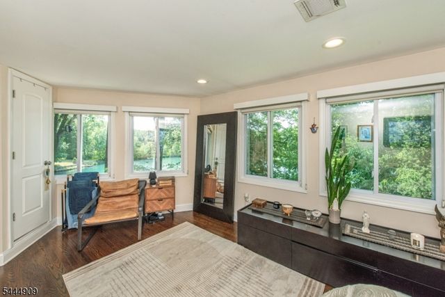 146 Lakewood Dr, Denville Twp., NJ 07046