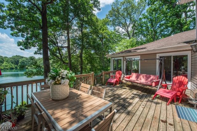 146 Lakewood Dr, Denville Twp., NJ 07046