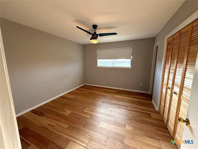 1420 Avalon Street, Port Lavaca, TX 77979