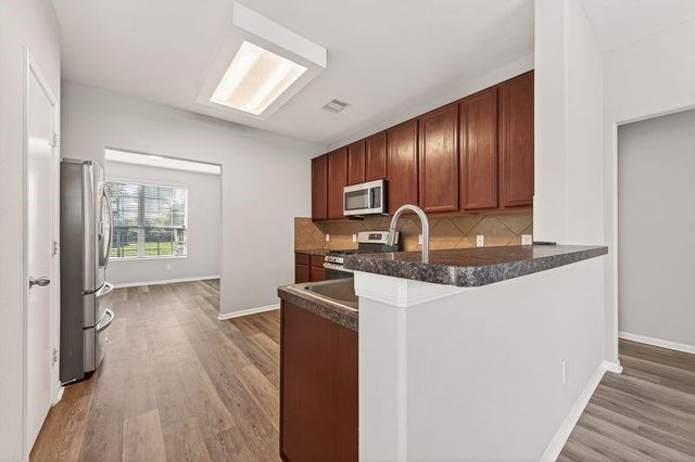 2810 Meadowbrook Lane, Rosenberg, TX 77471