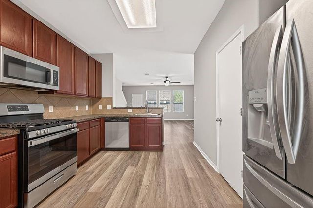 2810 Meadowbrook Lane, Rosenberg, TX 77471