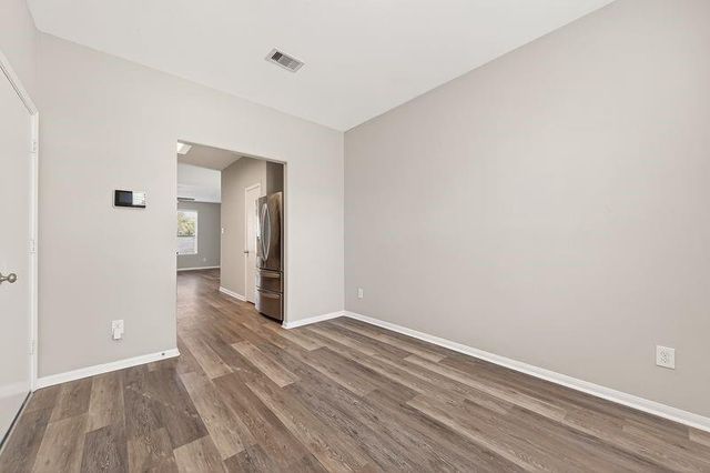 2810 Meadowbrook Lane, Rosenberg, TX 77471