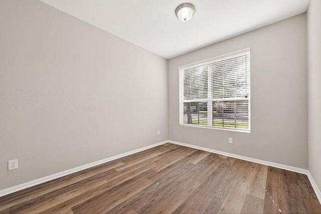 2810 Meadowbrook Lane, Rosenberg, TX 77471