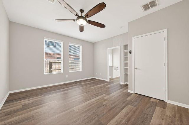 2810 Meadowbrook Lane, Rosenberg, TX 77471