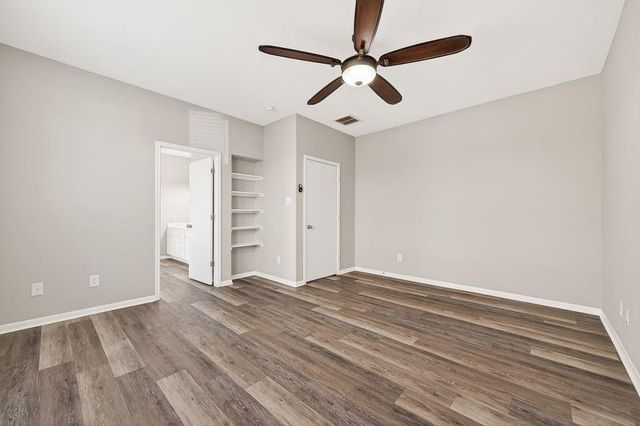 2810 Meadowbrook Lane, Rosenberg, TX 77471