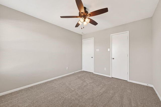 2810 Meadowbrook Lane, Rosenberg, TX 77471