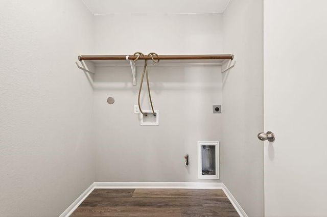 2810 Meadowbrook Lane, Rosenberg, TX 77471