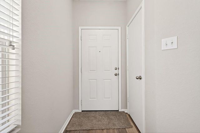 2810 Meadowbrook Lane, Rosenberg, TX 77471