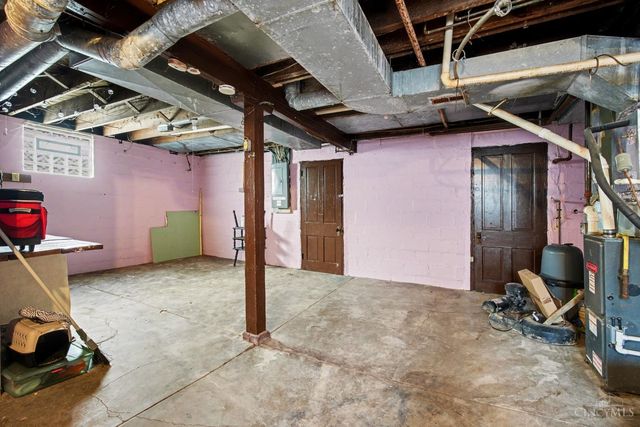 5011 W High Street, Cincinnati, OH 45238