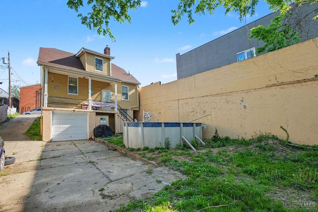 5011 W High Street, Cincinnati, OH 45238