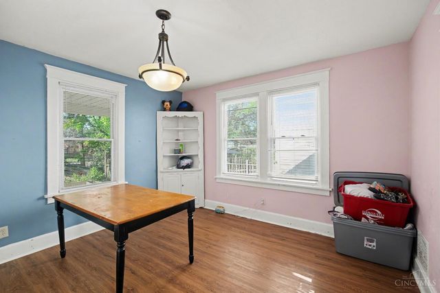 5011 W High Street, Cincinnati, OH 45238