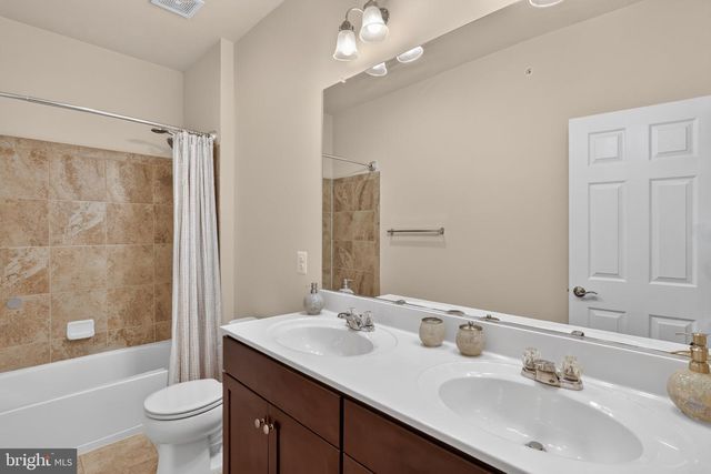 6004 HUNT WEBER DR, Clinton, MD 20735