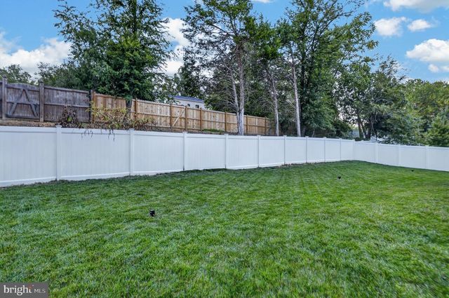6004 HUNT WEBER DR, Clinton, MD 20735