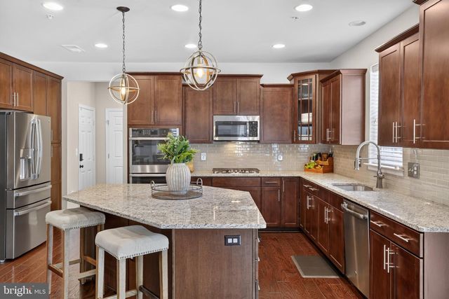 6004 HUNT WEBER DR, Clinton, MD 20735