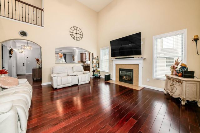 3219 Sitka Spruce Drive, Grove City, OH 43123