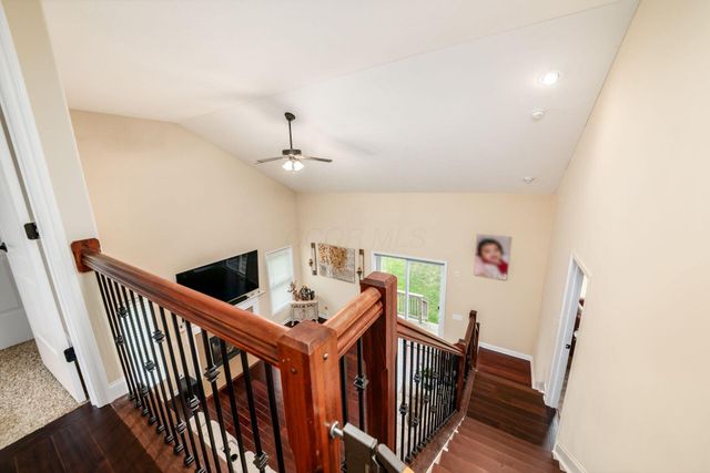 3219 Sitka Spruce Drive, Grove City, OH 43123