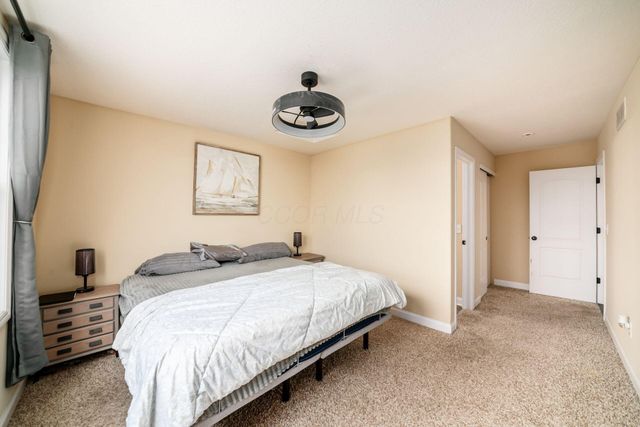 3219 Sitka Spruce Drive, Grove City, OH 43123