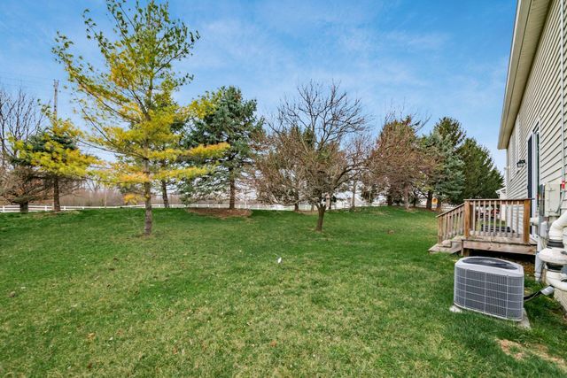 3219 Sitka Spruce Drive, Grove City, OH 43123