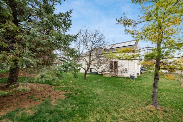 3219 Sitka Spruce Drive, Grove City, OH 43123