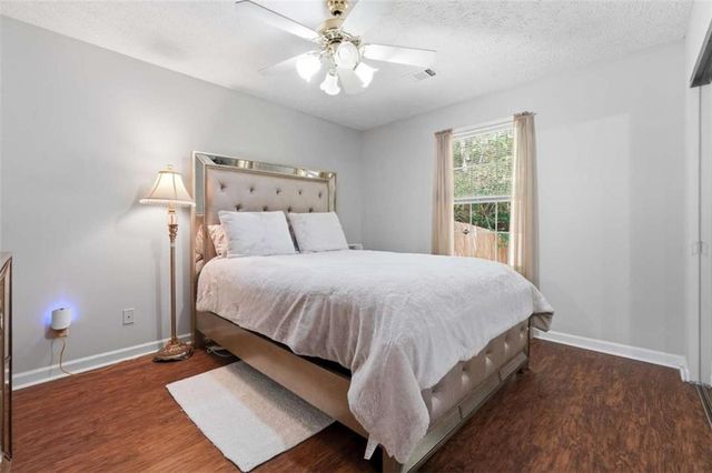 2602 Laurel Lane, Kennesaw, GA 30152