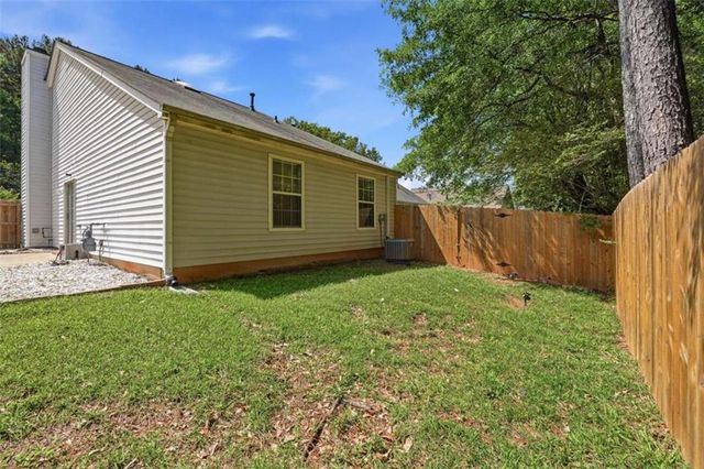 2602 Laurel Lane, Kennesaw, GA 30152